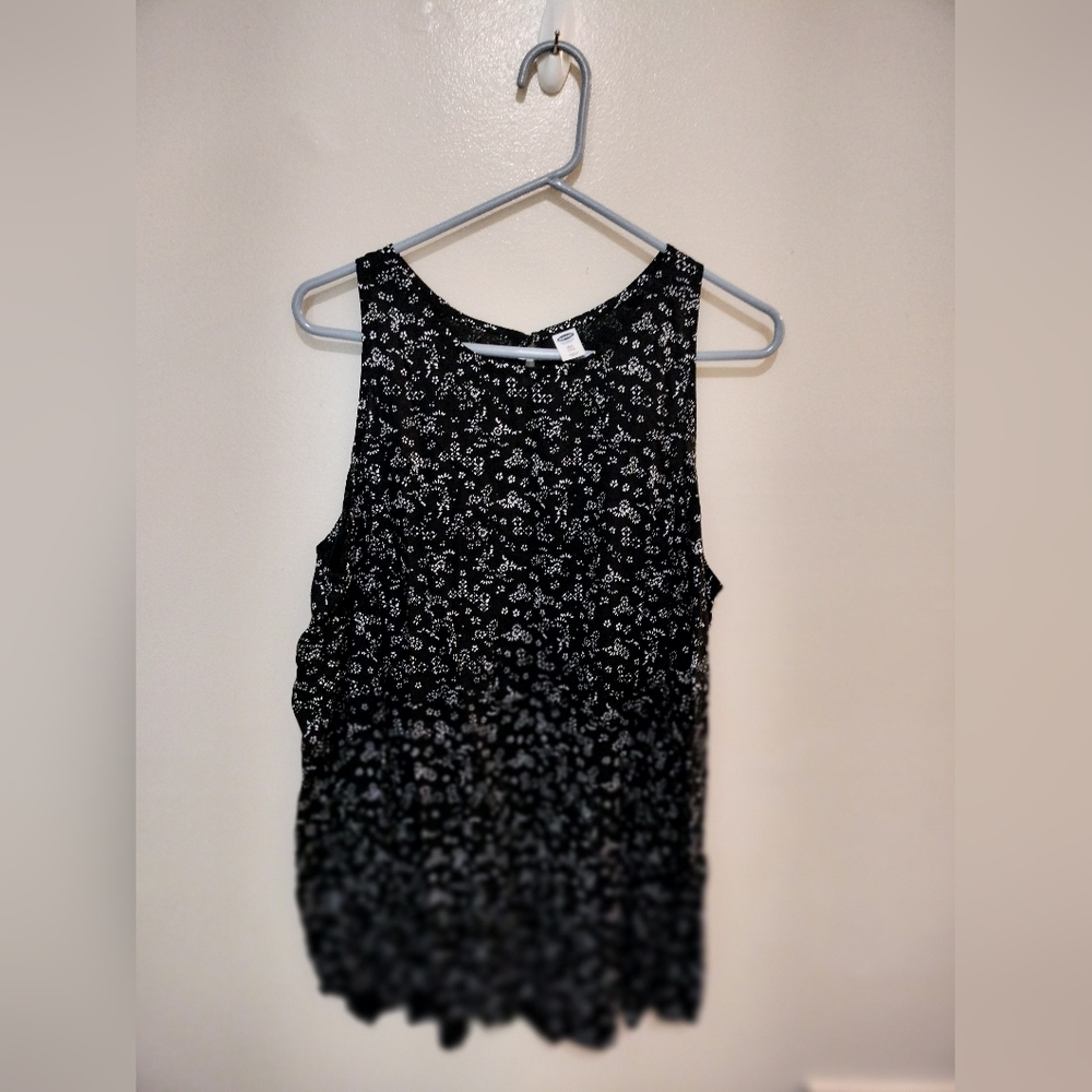 Old navy women's tank